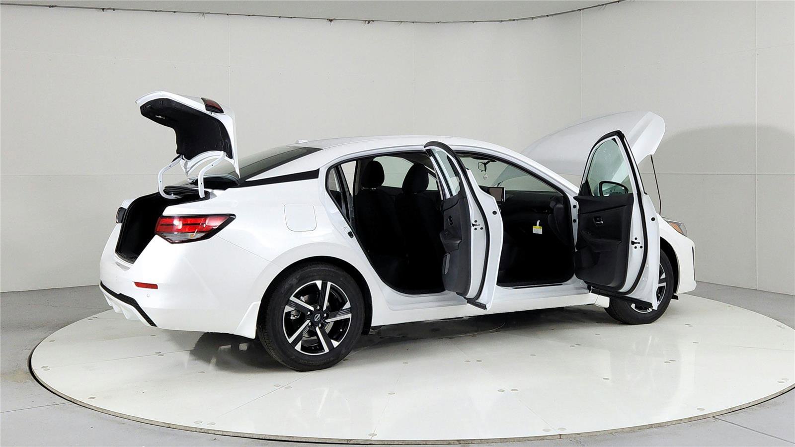 New 2025 Nissan Sentra SV w/ All-Weather Package image 10