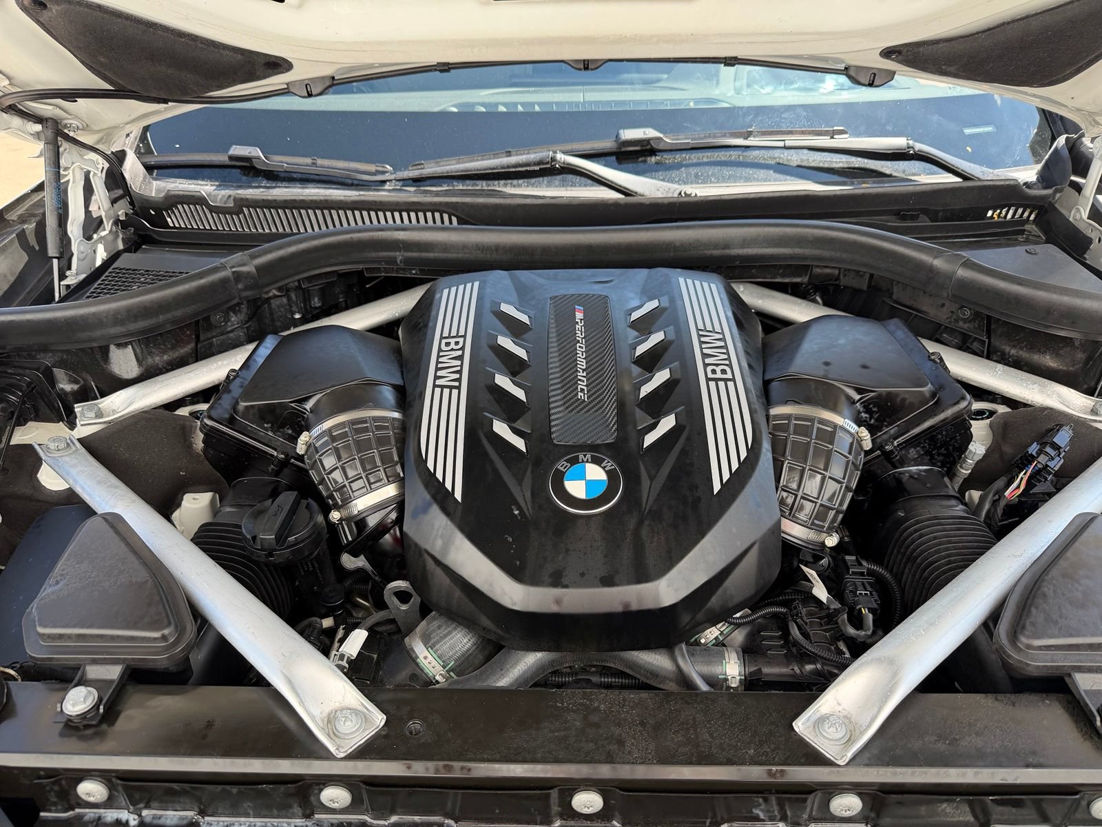 Used 2021 BMW X7 M50i w/ Dynamic Handling Package AWD/4WD image 29