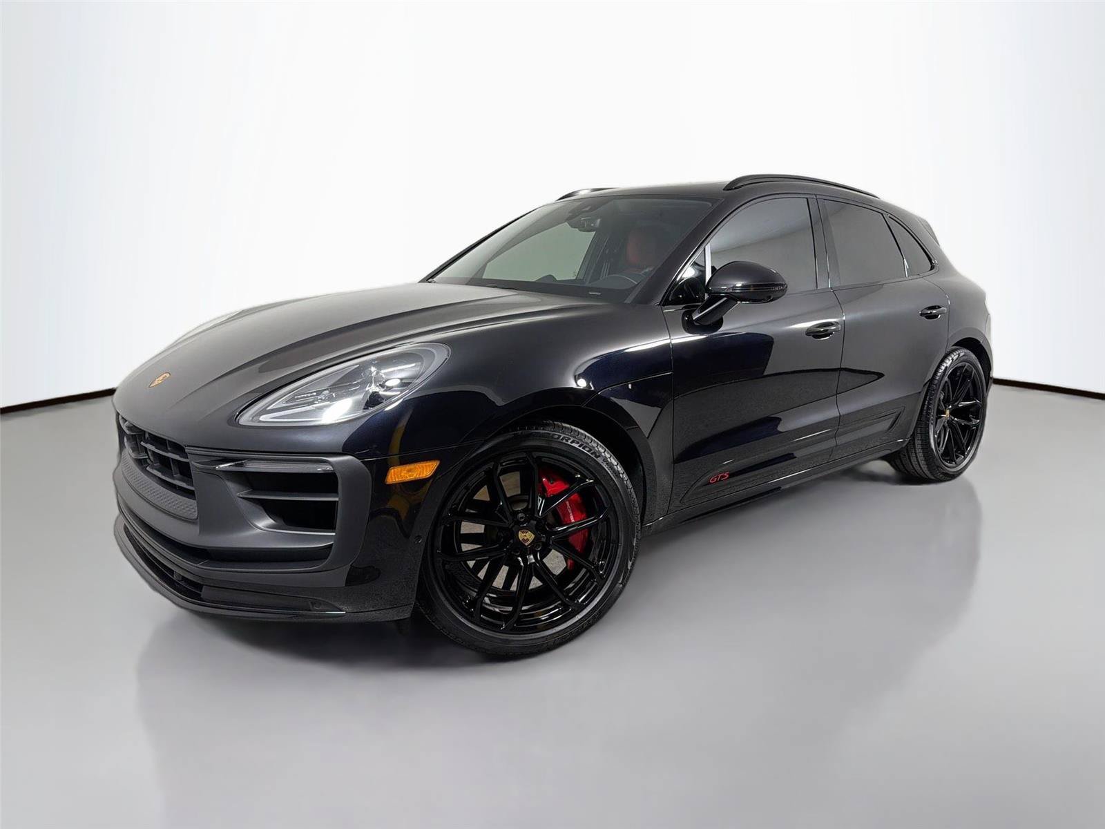 Certified 2023 Porsche Macan GTS AWD/4WD image 1