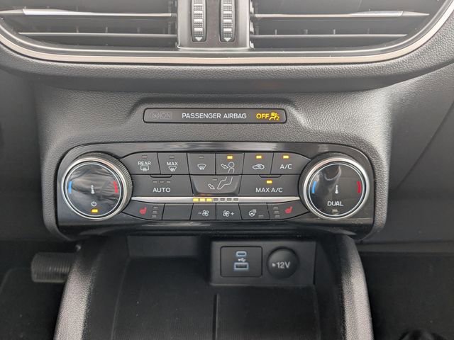 Used 2022 Ford Escape SE w/ Convenience Package AWD/4WD image 3