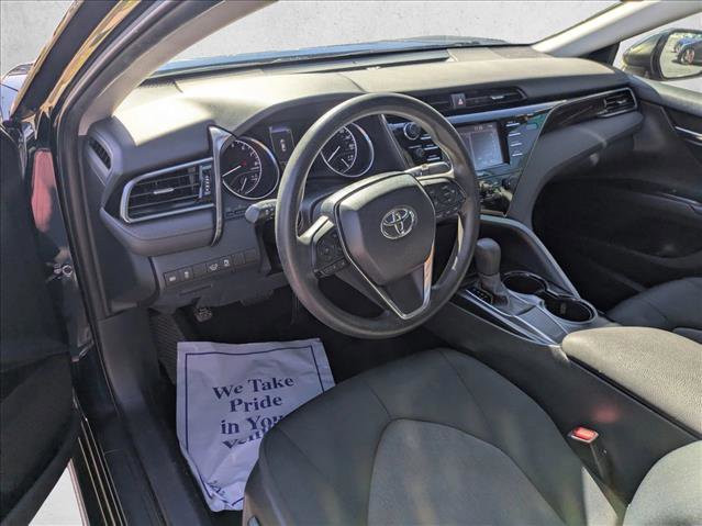 Used 2020 Toyota Camry LE image 10