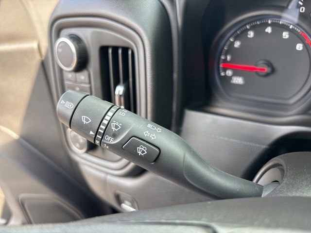 Used 2024 Chevrolet Silverado 2500 Custom image 31