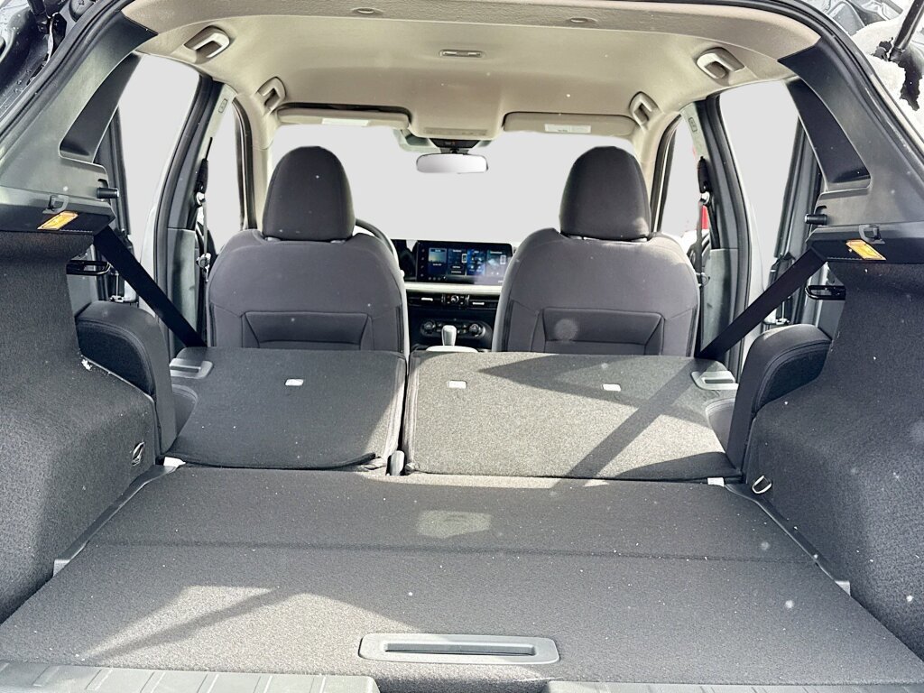 New 2026 Nissan Kicks SV image 7