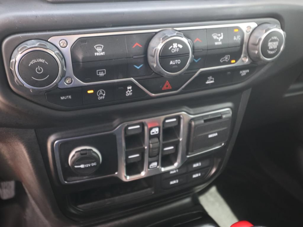 Used 2023 Jeep Wrangler Unlimited Sport AWD/4WD image 21