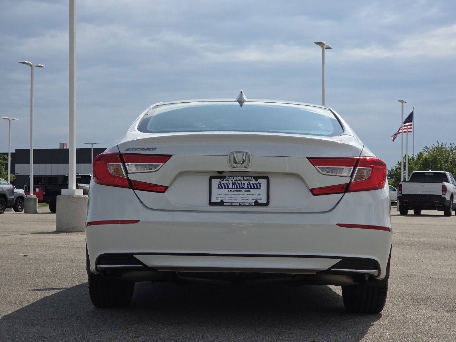 Used 2018 Honda Accord EX image 17