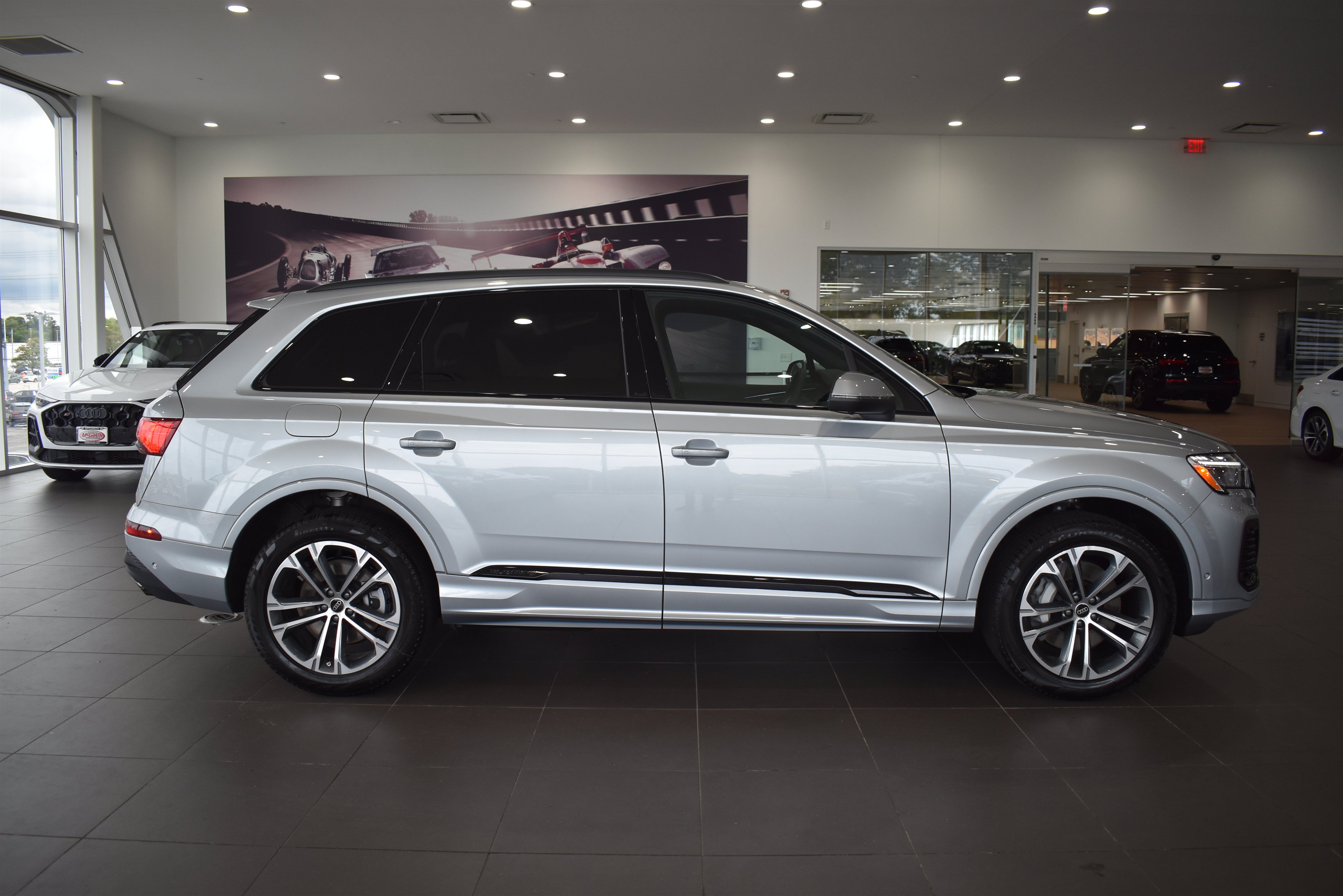 New 2026 Audi Q7 2.0T Premium AWD/4WD image 8