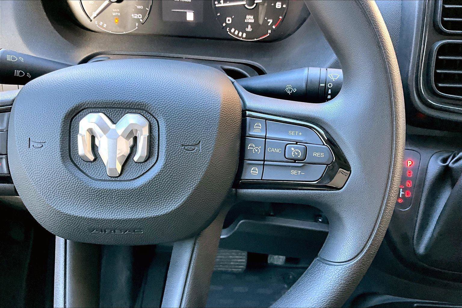 Used 2025 RAM ProMaster 2500 w/ Convenience Group image 20