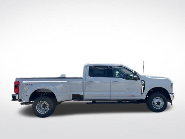 New 2026 Ford F350 XLT w/ XLT Premium Package AWD/4WD image 12