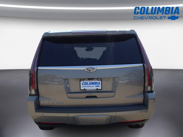 Used 2019 Cadillac Escalade Luxury AWD/4WD image 4