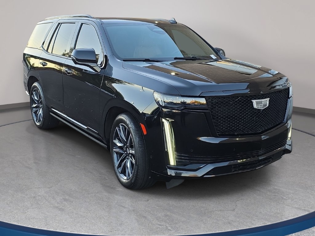 Used 2021 Cadillac Escalade Sport w/ Driver Assist Tech Package AWD/4WD image 4