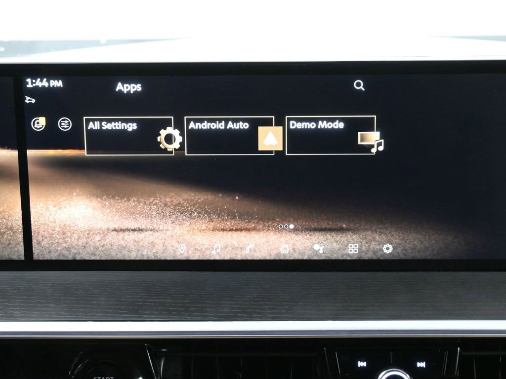 Used 2025 INFINITI QX80 Sensory image 14