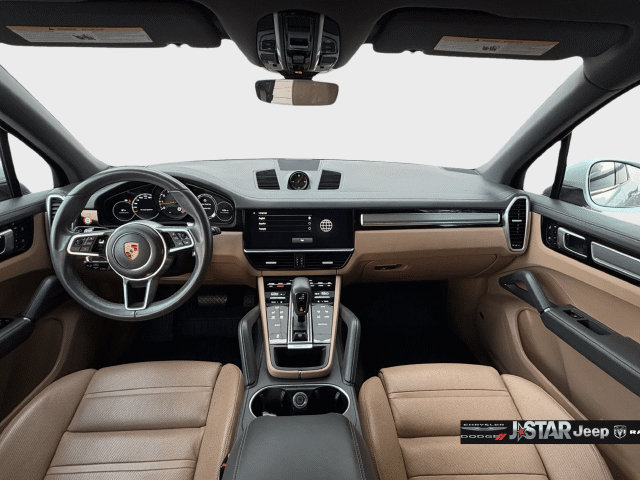 Used 2023 Porsche Cayenne Platinum Edition AWD/4WD image 9