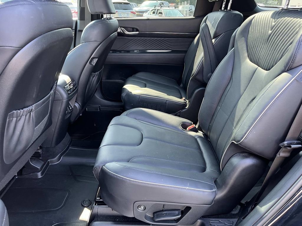 Used 2024 Hyundai Palisade Calligraphy image 14