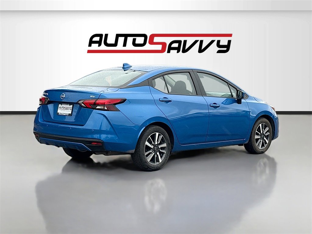 Used 2024 Nissan Versa SV image 7