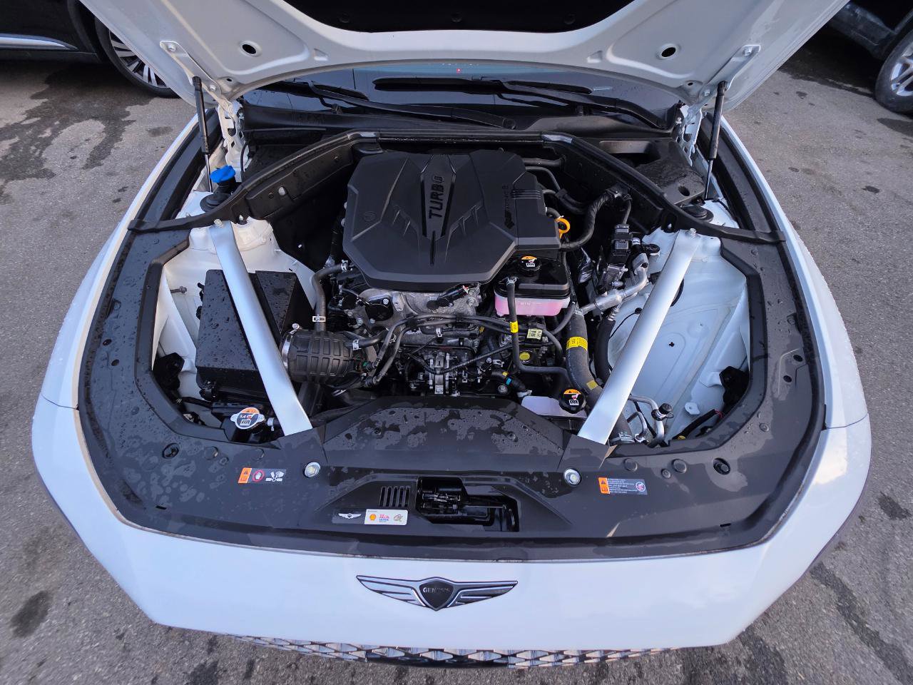 Used 2024 Genesis G70 2.5T image 23