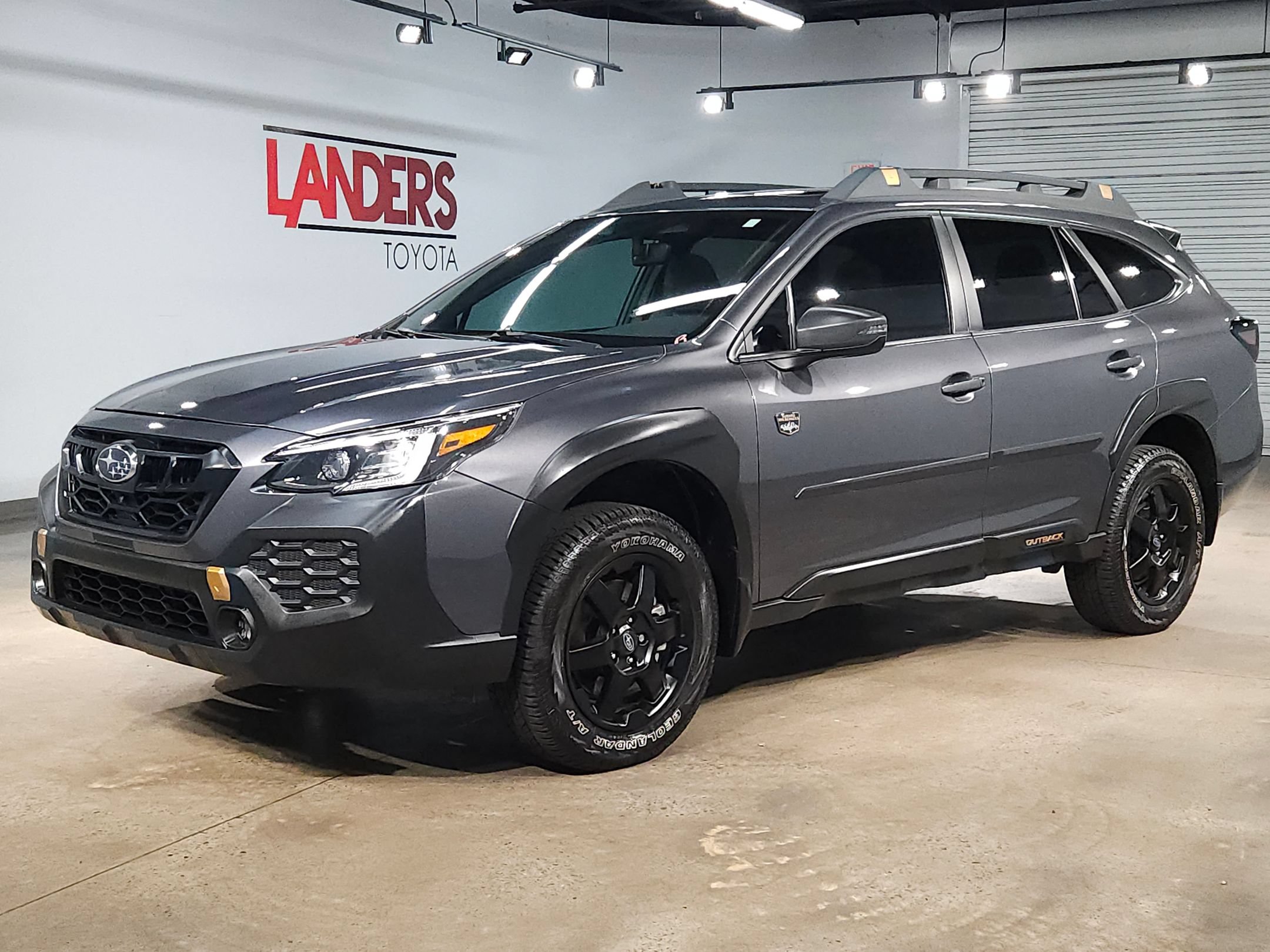 Used 2025 Subaru Outback Wilderness AWD/4WD image 3
