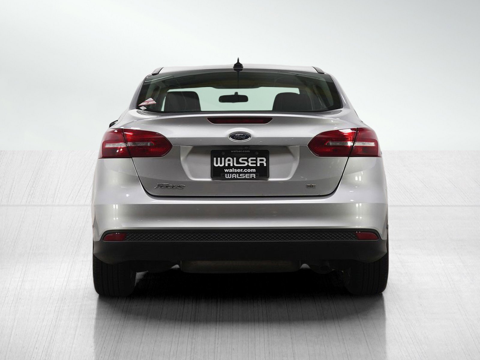 Used 2017 Ford Focus SE image 4