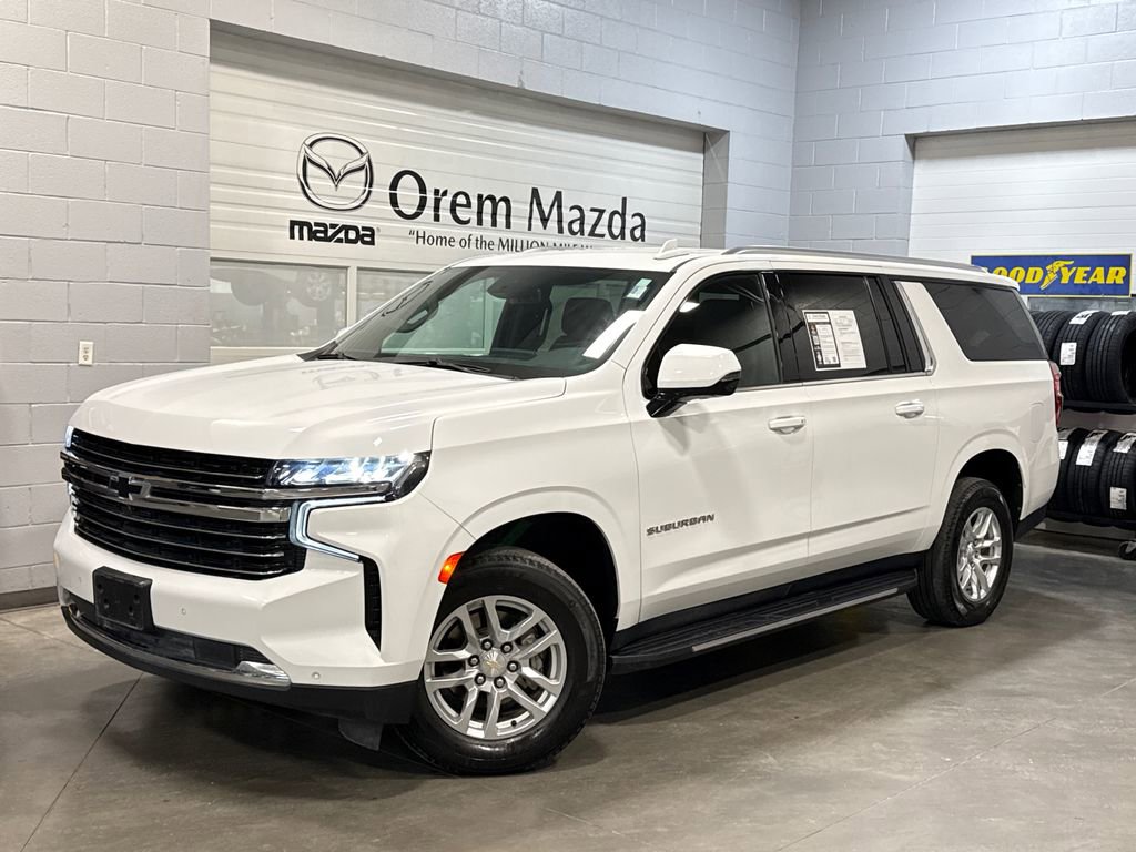 Used 2023 Chevrolet Suburban LT w/ Luxury Package image 1