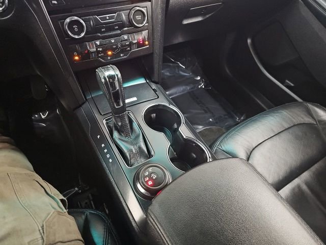 Used 2016 Ford Explorer XLT w/ Equipment Group 202A image 21