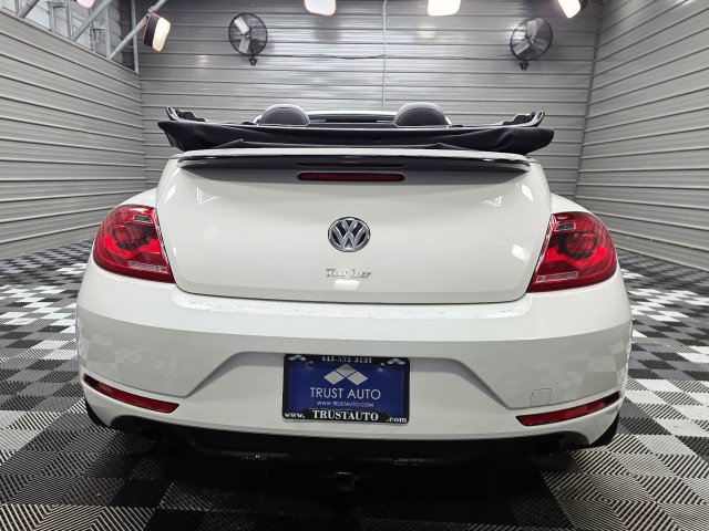 Used 2013 Volkswagen Beetle 2.0T FWD image 6