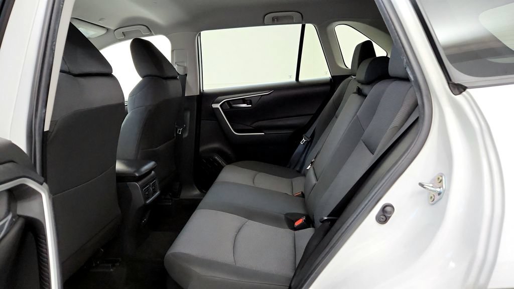 Certified 2025 Toyota RAV4 XLE AWD/4WD image 21