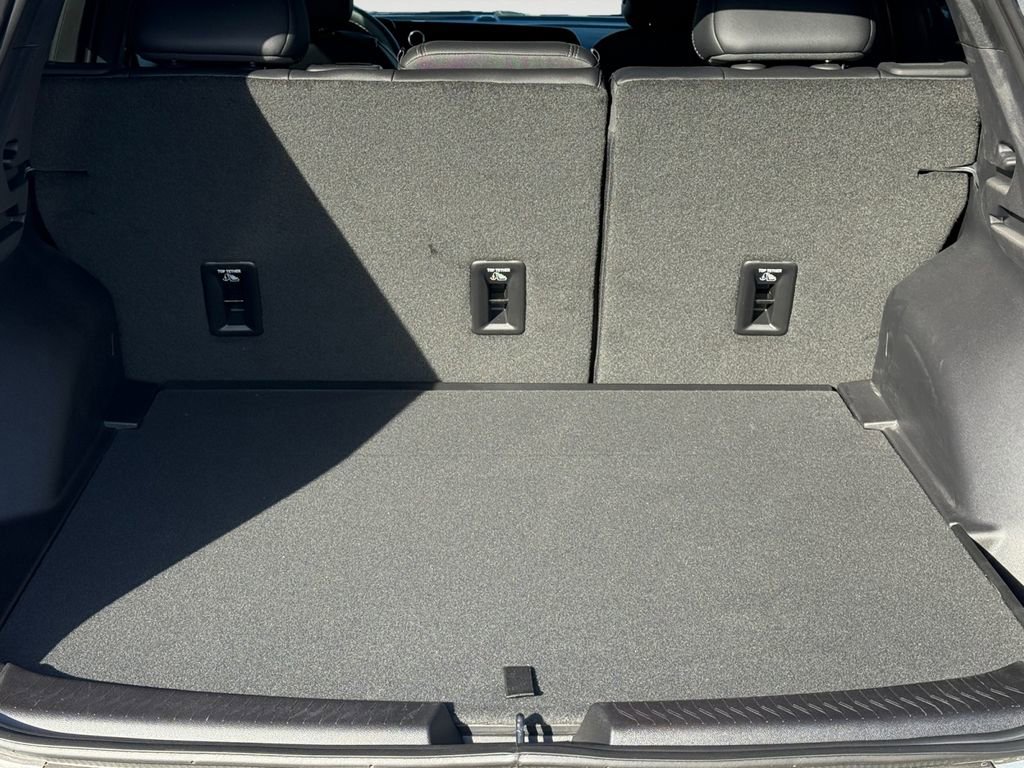 New 2026 Chevrolet Equinox EV LT image 16