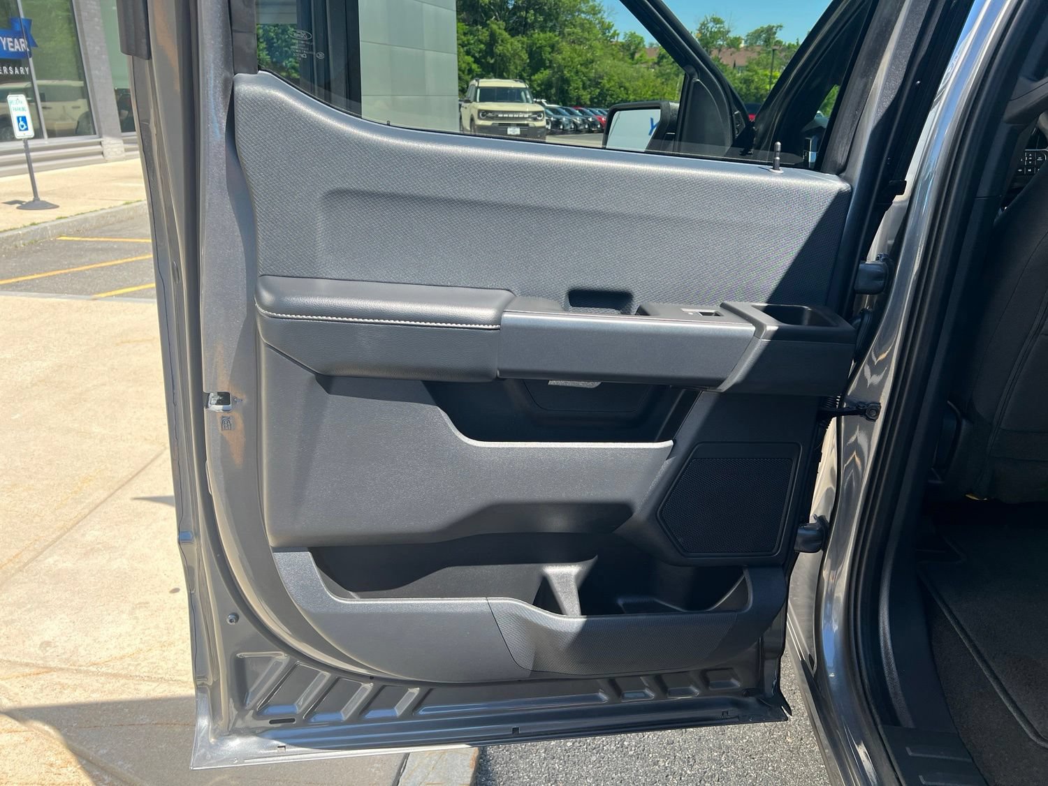 Used 2024 Ford F150 STX AWD/4WD image 11