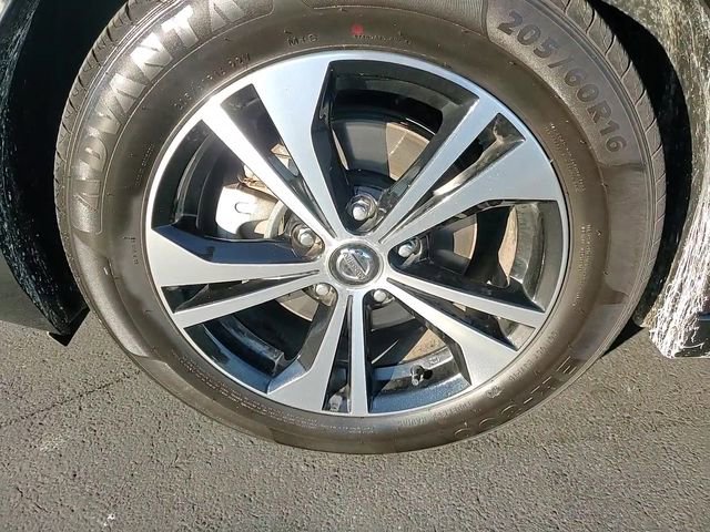 Used 2023 Nissan Sentra SV image 8