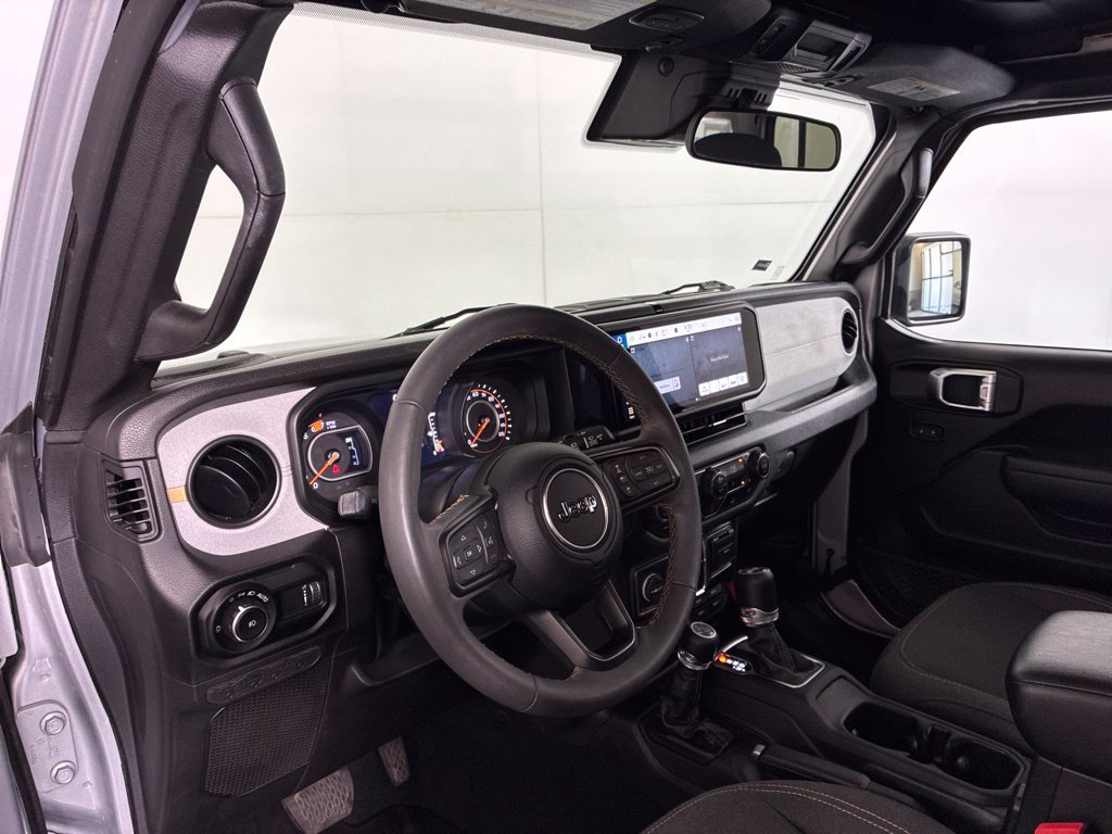 Used 2024 Jeep Wrangler Unlimited Sport AWD/4WD image 18