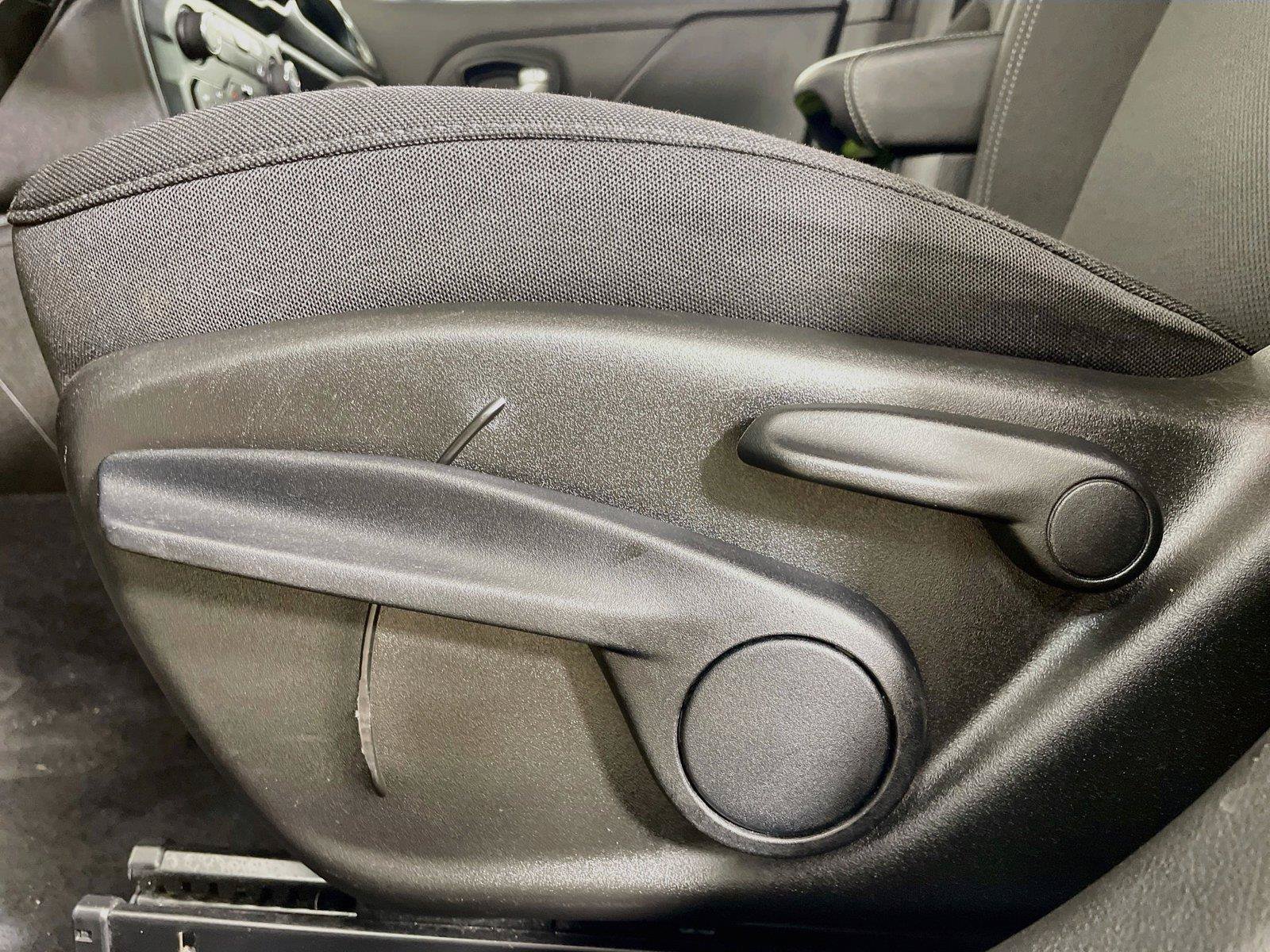 Used 2023 Jeep Renegade Latitude AWD/4WD image 21