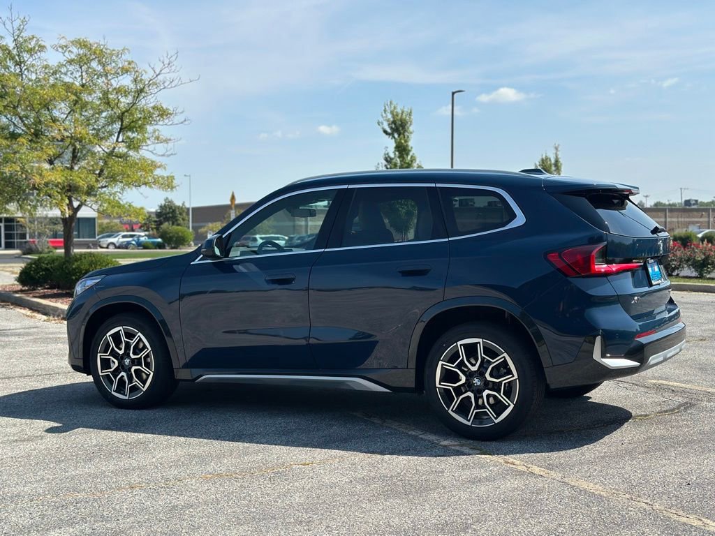 New 2026 BMW X1 xDrive28i w/ Technology Package AWD/4WD image 5