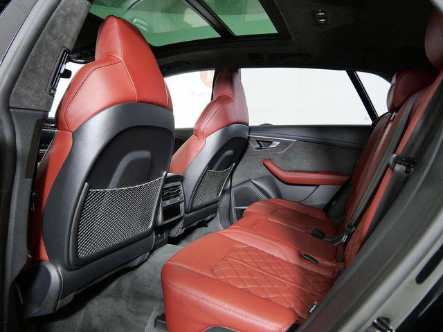 Used 2022 Audi SQ8 Prestige AWD/4WD image 15