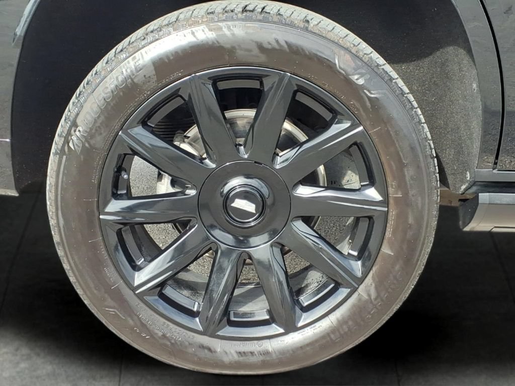 Used 2023 Cadillac Escalade Premium Luxury Platinum AWD/4WD image 9