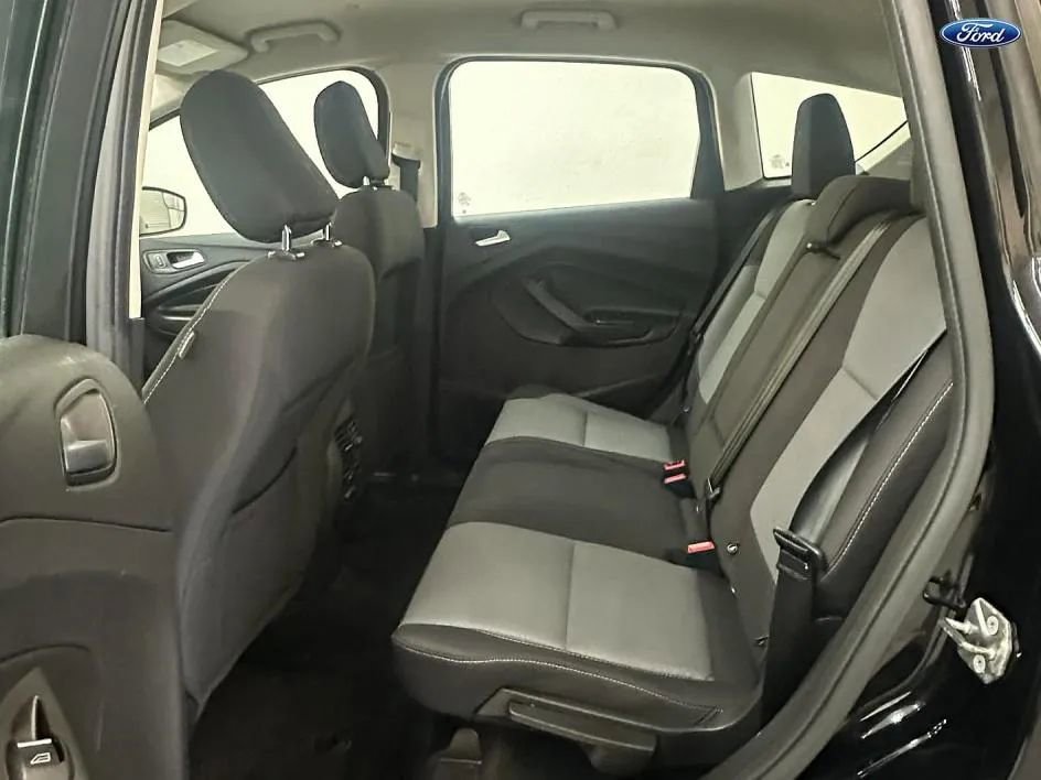 Used 2018 Ford C-MAX SE w/ Interior Protection Package image 12
