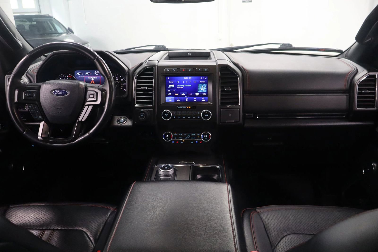 Used 2020 Ford Expedition Max Limited w/ Equipment Group 303A AWD/4WD image 23