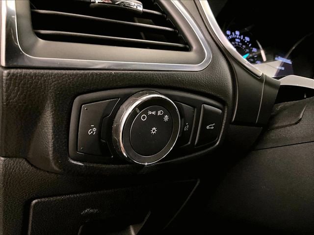 Used 2016 Ford Edge Sport w/ Equipment Group 401A AWD/4WD image 31