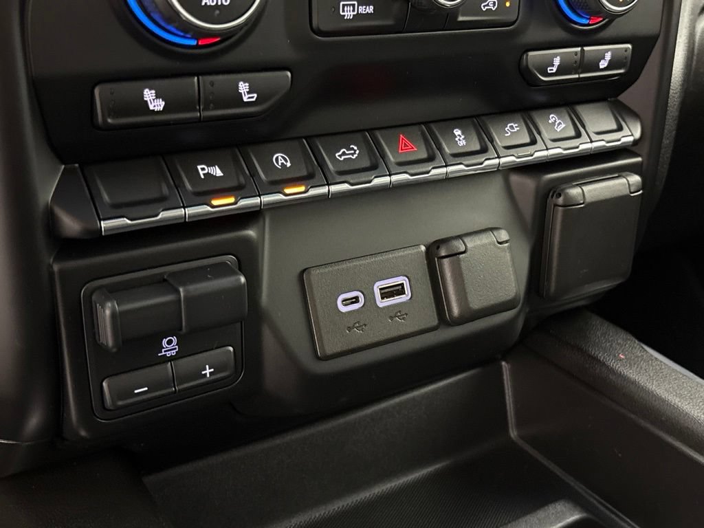 Certified 2021 Chevrolet Silverado 1500 LT Trail Boss w/ Convenience Package II AWD/4WD image 45