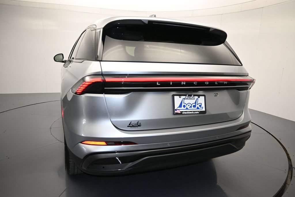 New 2026 Lincoln Nautilus Premier w/ Jet Appearance Package AWD/4WD image 23
