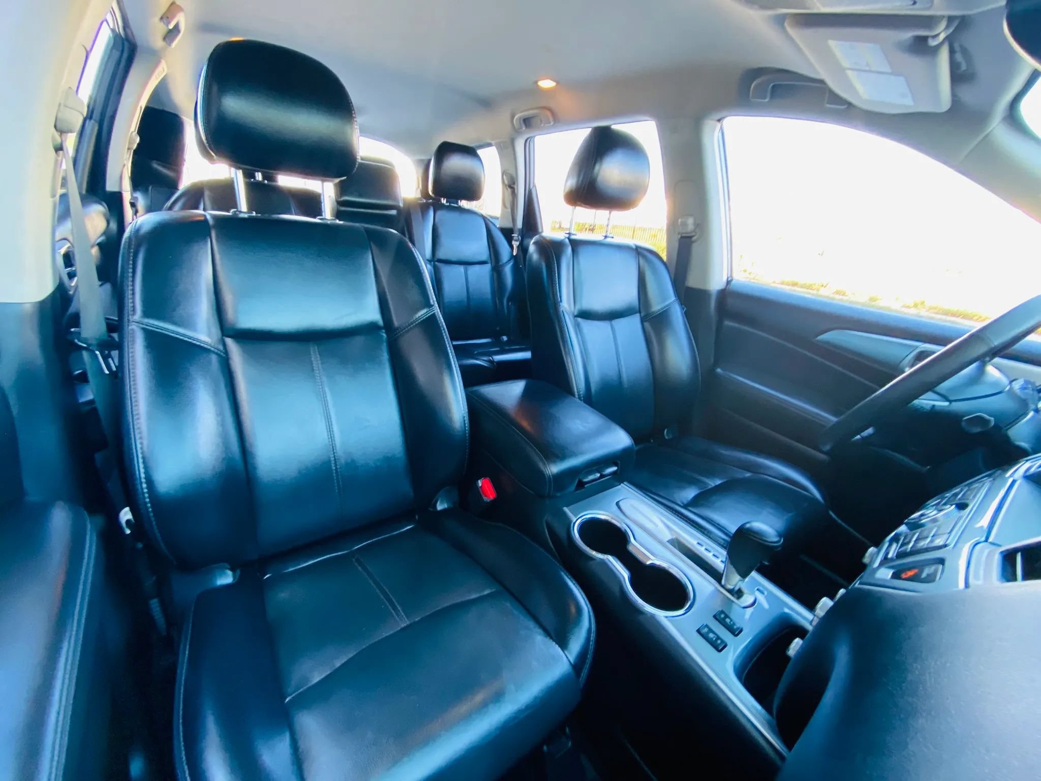 Used 2019 Nissan Pathfinder SL FWD image 27