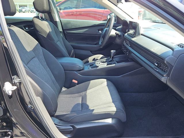 Certified 2023 Honda Accord EX image 15
