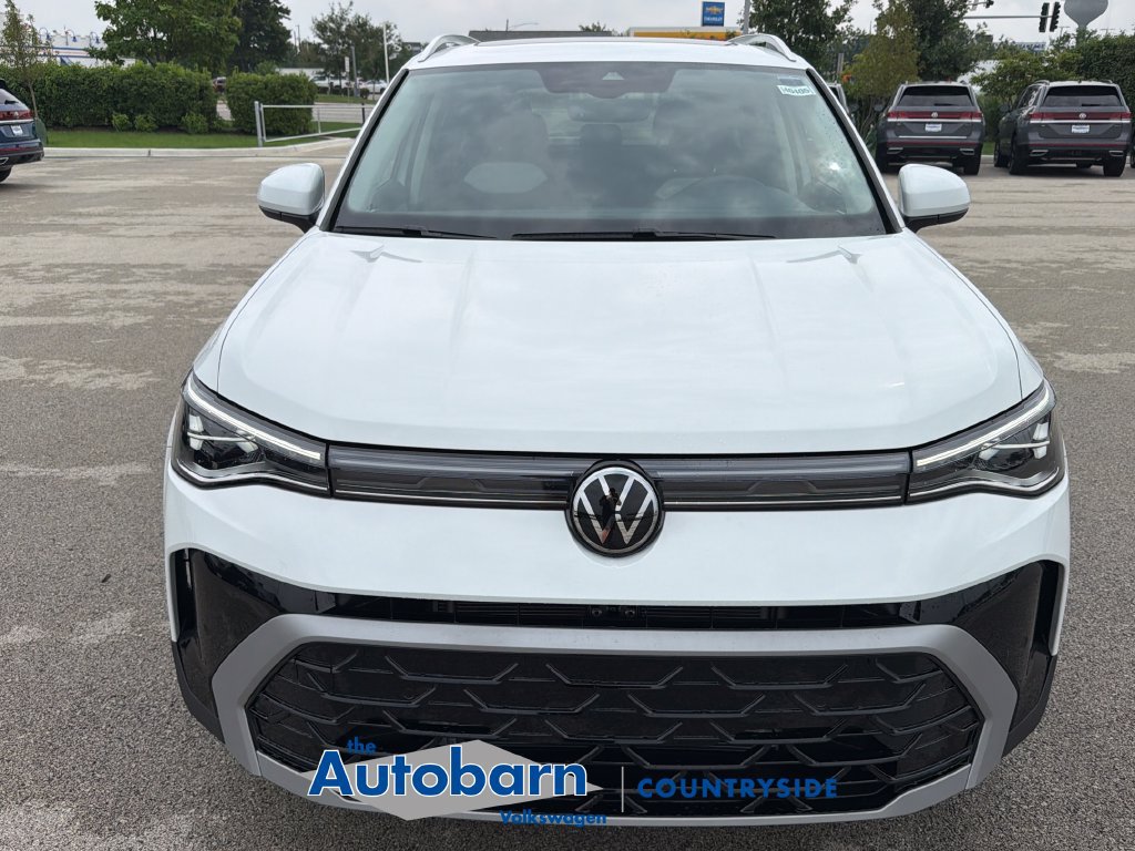 New 2026 Volkswagen Taos SEL AWD/4WD image 2