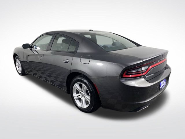 Used 2020 Dodge Charger SXT RWD image 10