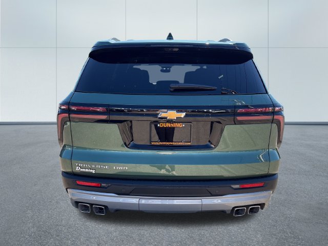 New 2027 Chevrolet Traverse LT AWD/4WD image 3