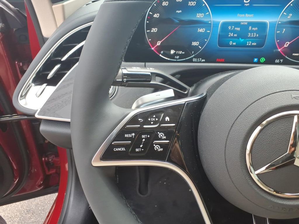 New 2026 Mercedes-Benz E 350 4MATIC Sedan image 20