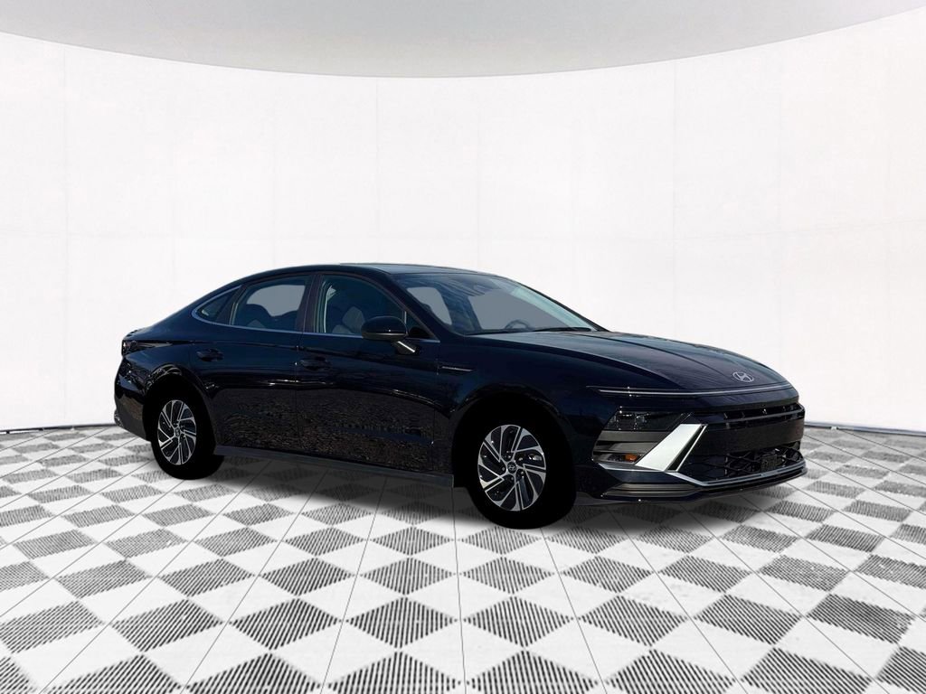 New 2026 Hyundai Sonata Blue image 16