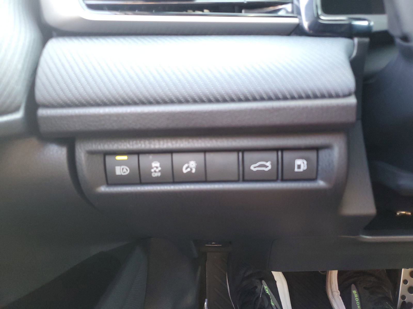 Certified 2025 Toyota Camry SE w/ Multimedia Upgrade Package AWD/4WD image 22