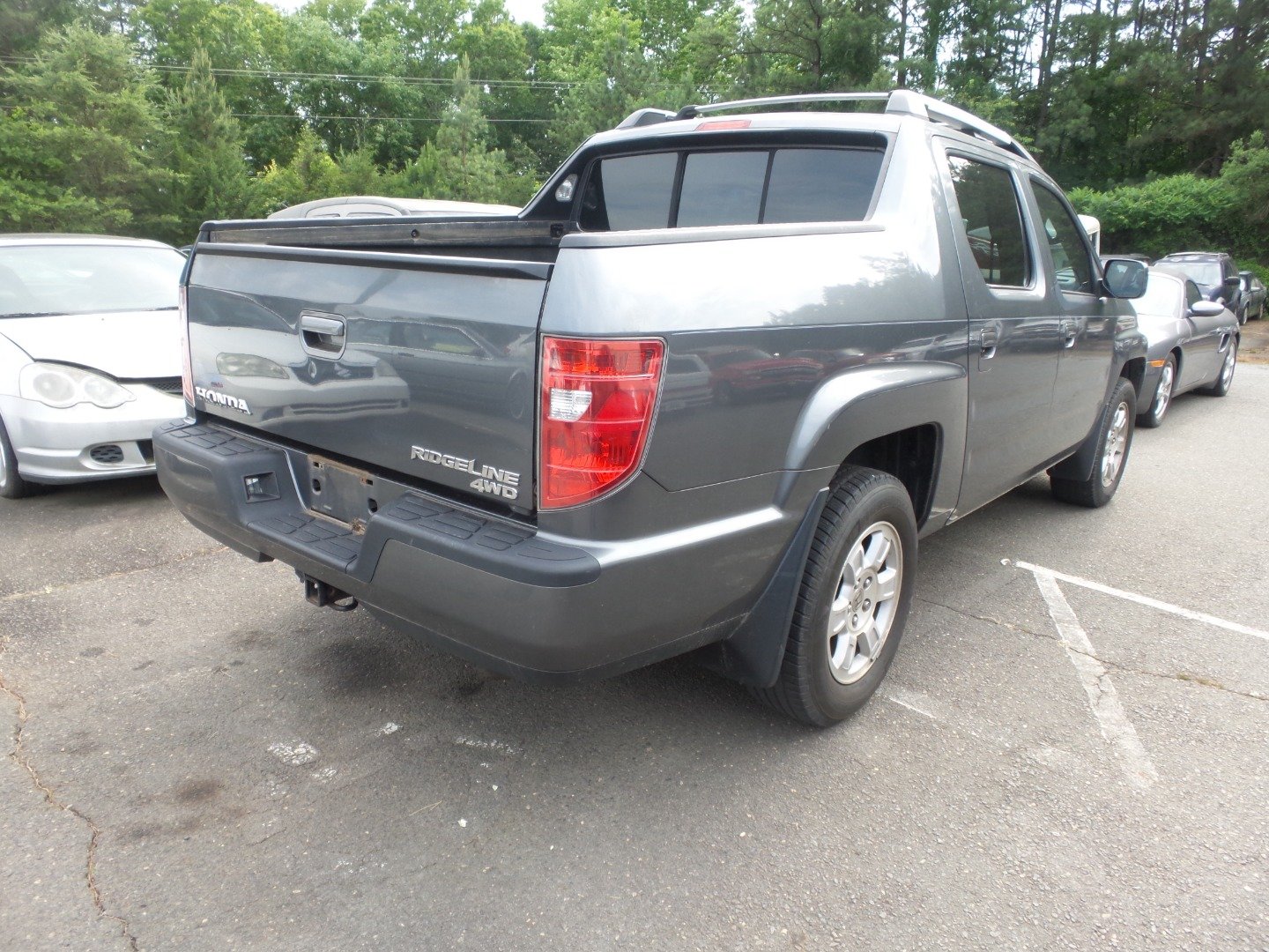 Used 2011 Honda Ridgeline RTS image 2