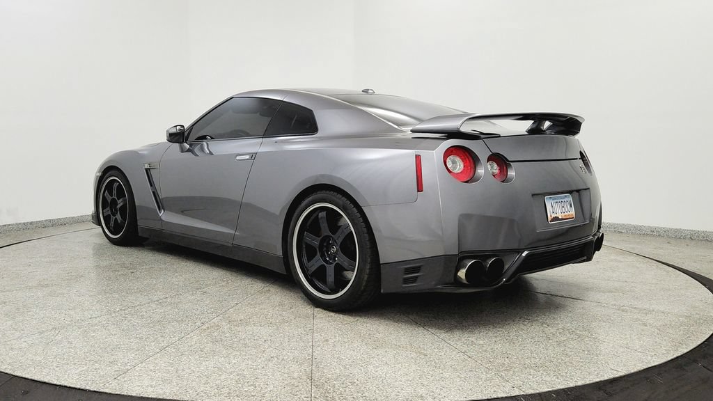 Used 2012 Nissan GT-R Black Edition AWD/4WD image 3