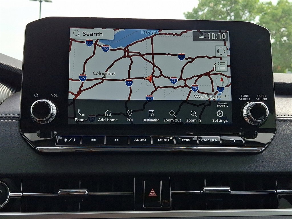 New 2025 Mitsubishi Outlander SE image 8