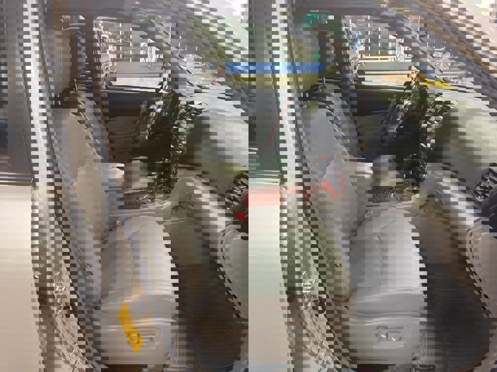 Used 2009 Toyota Highlander Limited image 17